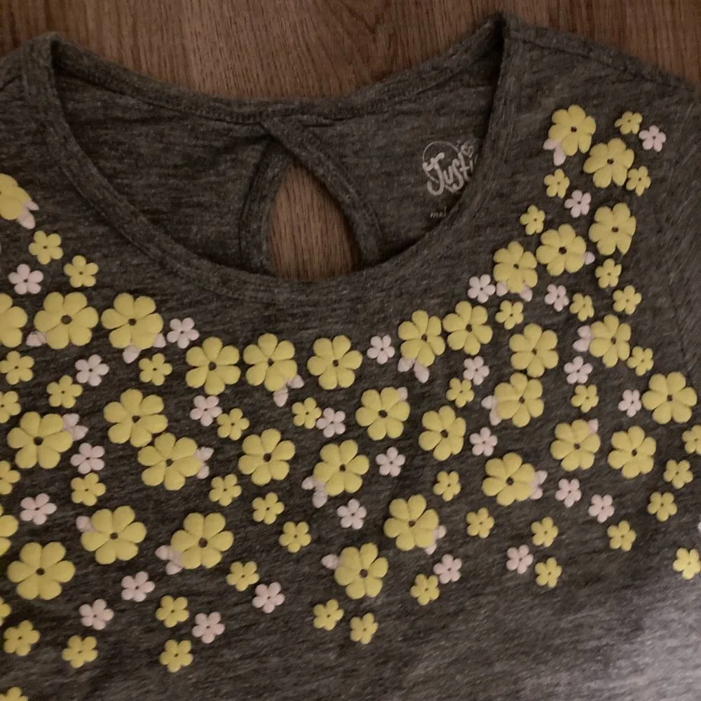 Justice Gray Floral Print Short Sleeve Top T Shirt 8 Cotton Blend Keyhole Back